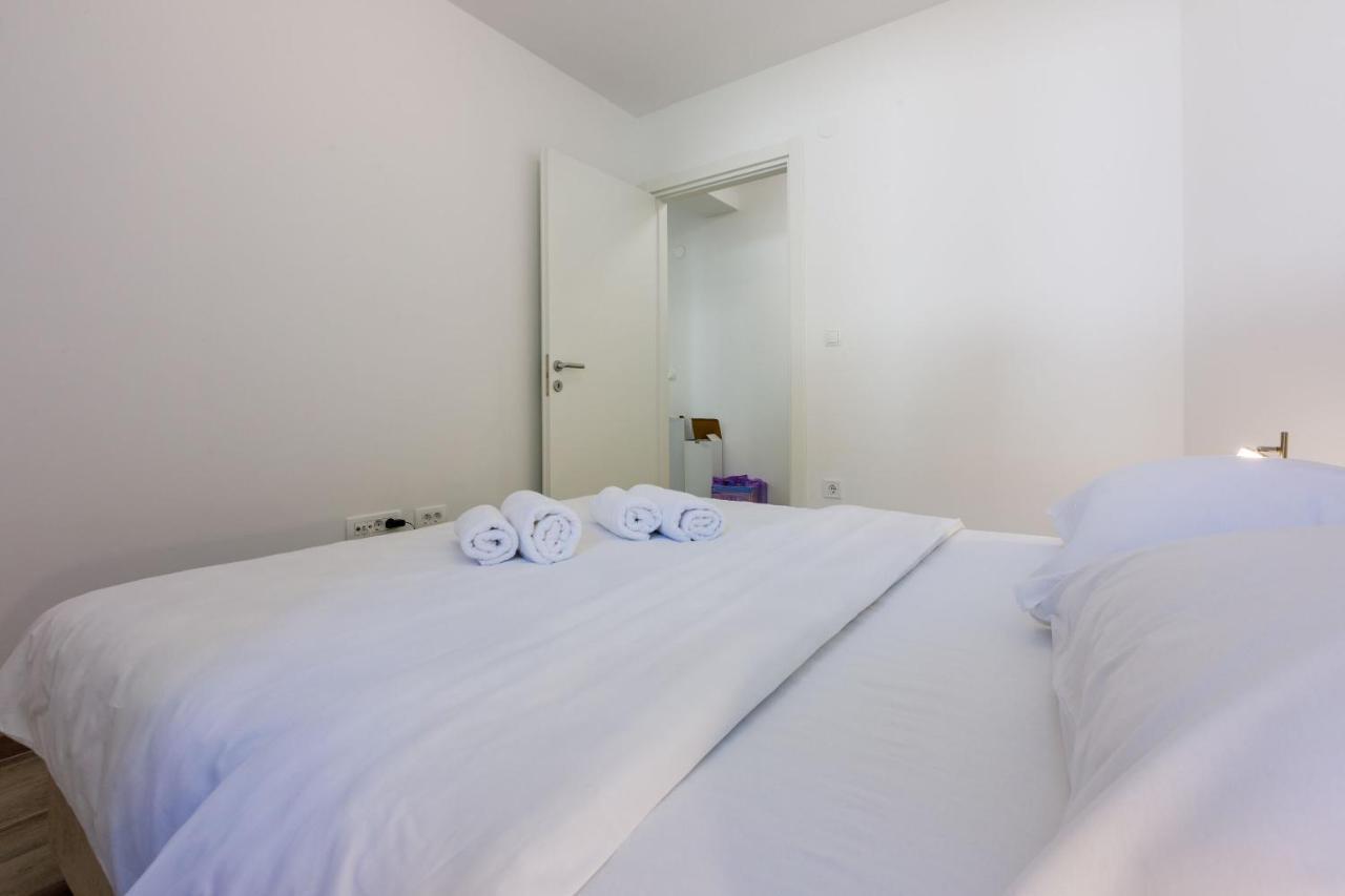 Apartments Cvetkovic ツリクヴェニツァ エクステリア 写真