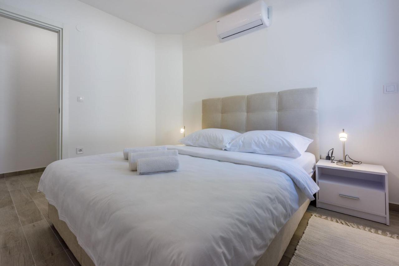 Apartments Cvetkovic ツリクヴェニツァ エクステリア 写真