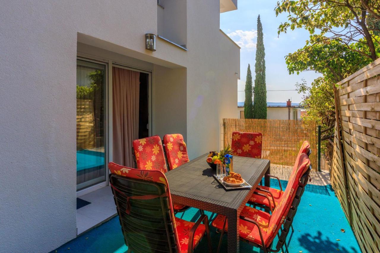 Apartments Cvetkovic ツリクヴェニツァ エクステリア 写真
